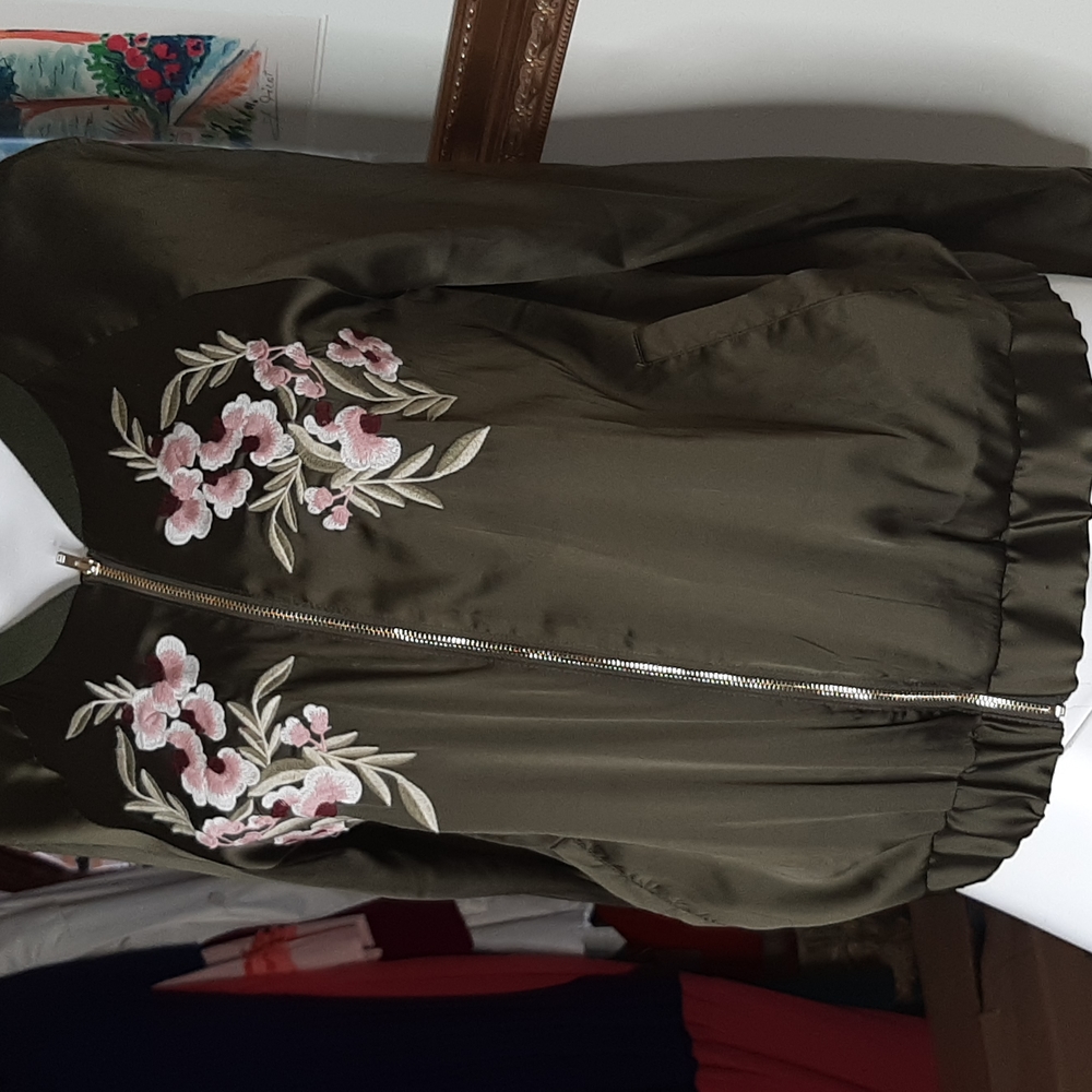 COPY - Design Lab embroidered jacket L nwot